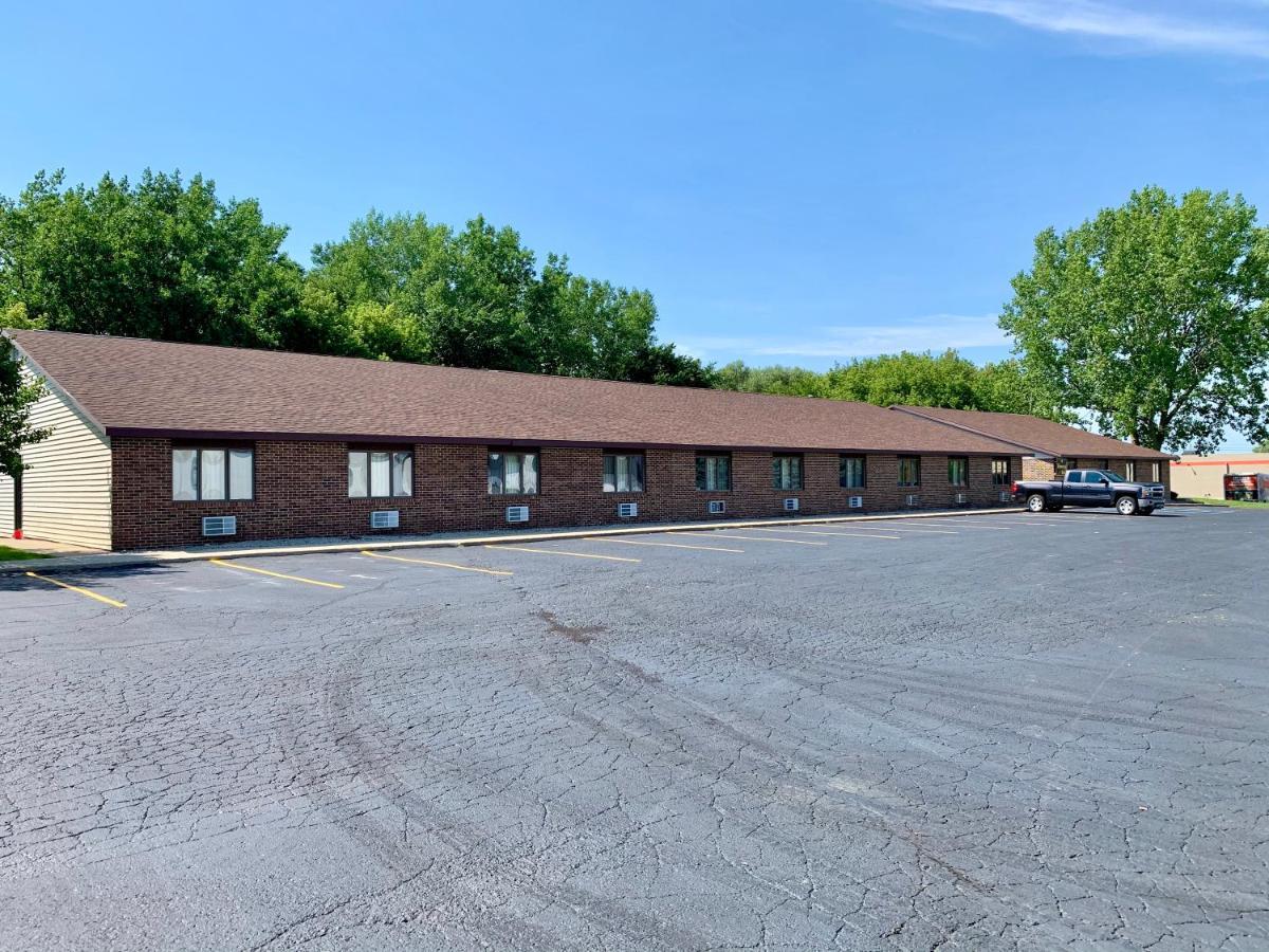 Executive Inn Cass City 외부 사진